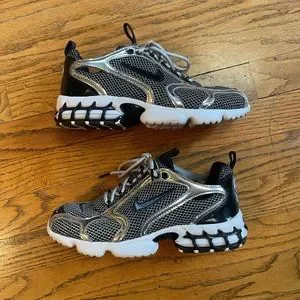 関税込★NIKE★STUSSY X NIKE AIR ZOOM SPIRIDON CAGE 2★23-28 Nike Air Zoom Spiridon Cage x Stussy Fossil CQ5486-200 Men's